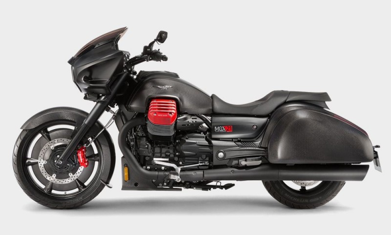 Moto Guzzi MGX-21 Fortaleza Volante