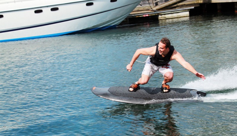 Radinn tabla de surf con motor